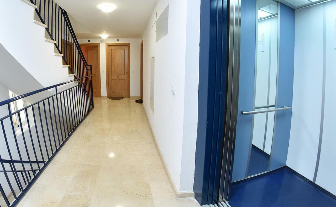Apartamento Centrosol Con Parking ตอร์เรโมลิโนส ภายนอก รูปภาพ